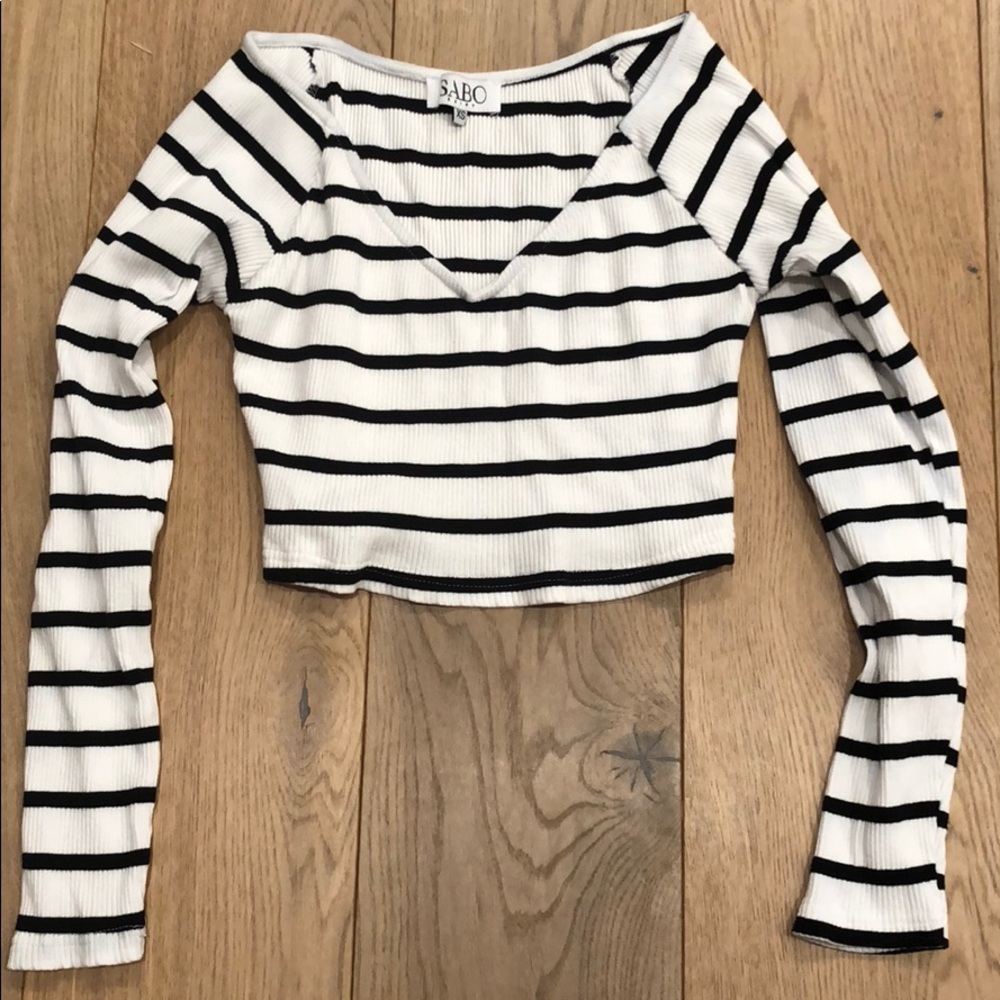 Long sleeved striped Crop